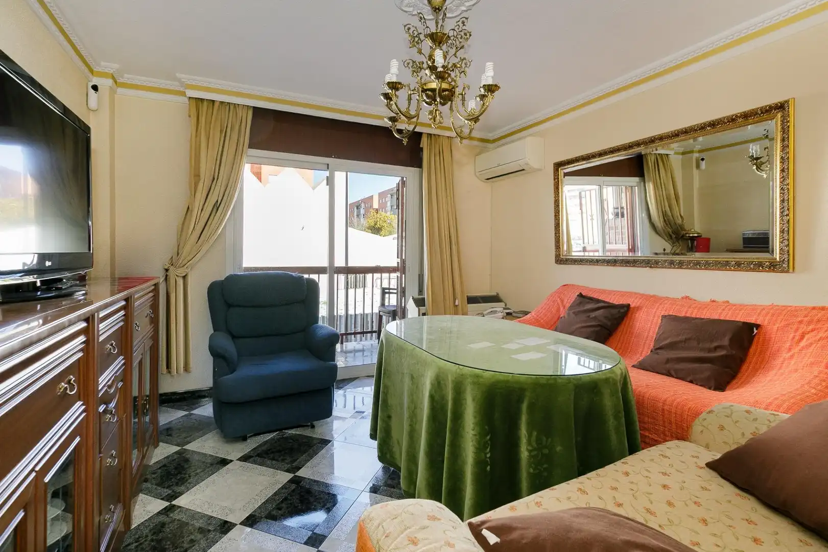 Habitación de Piso en venta en Granada con Aire acondicionado y Terraza
