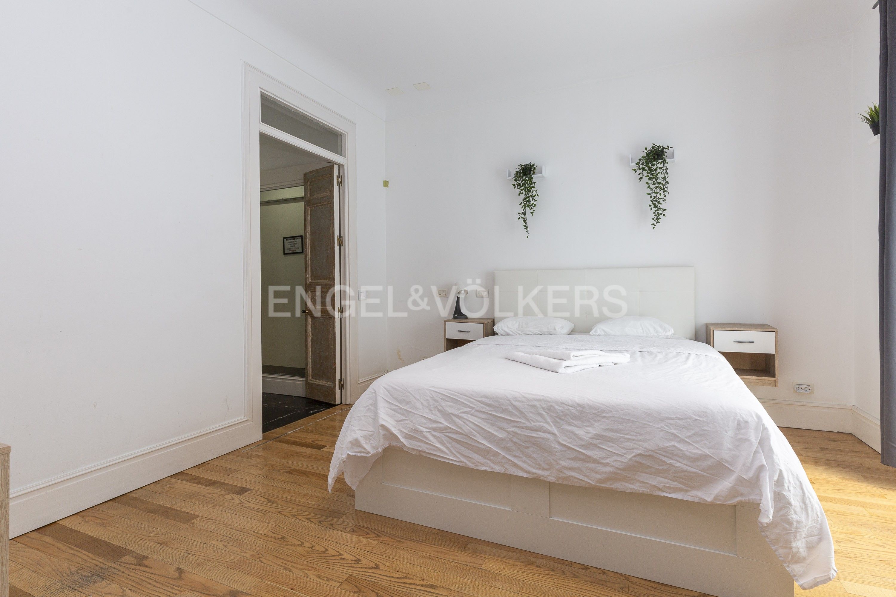 Dormitori de Apartament en venda en  Madrid Capital amb Aire condicionat, Calefacció i Balcó