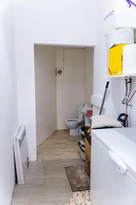 Bany de Local en venda en Mijas amb Calefacció