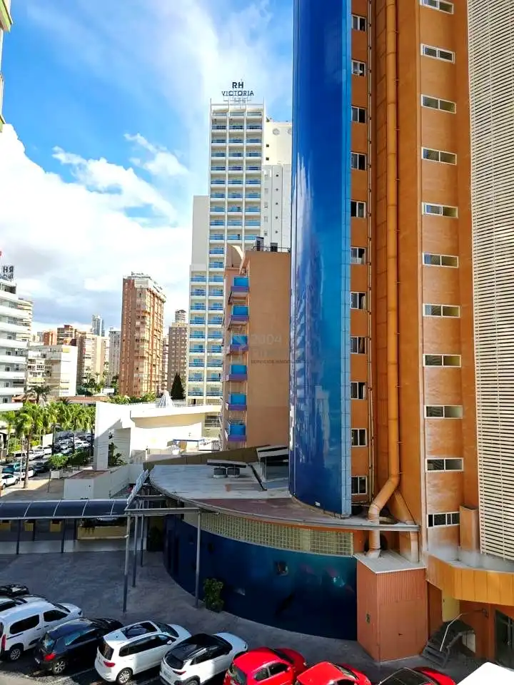 Piso con ascensor en venta en Avenida Emilio Ortuño, imagen 24