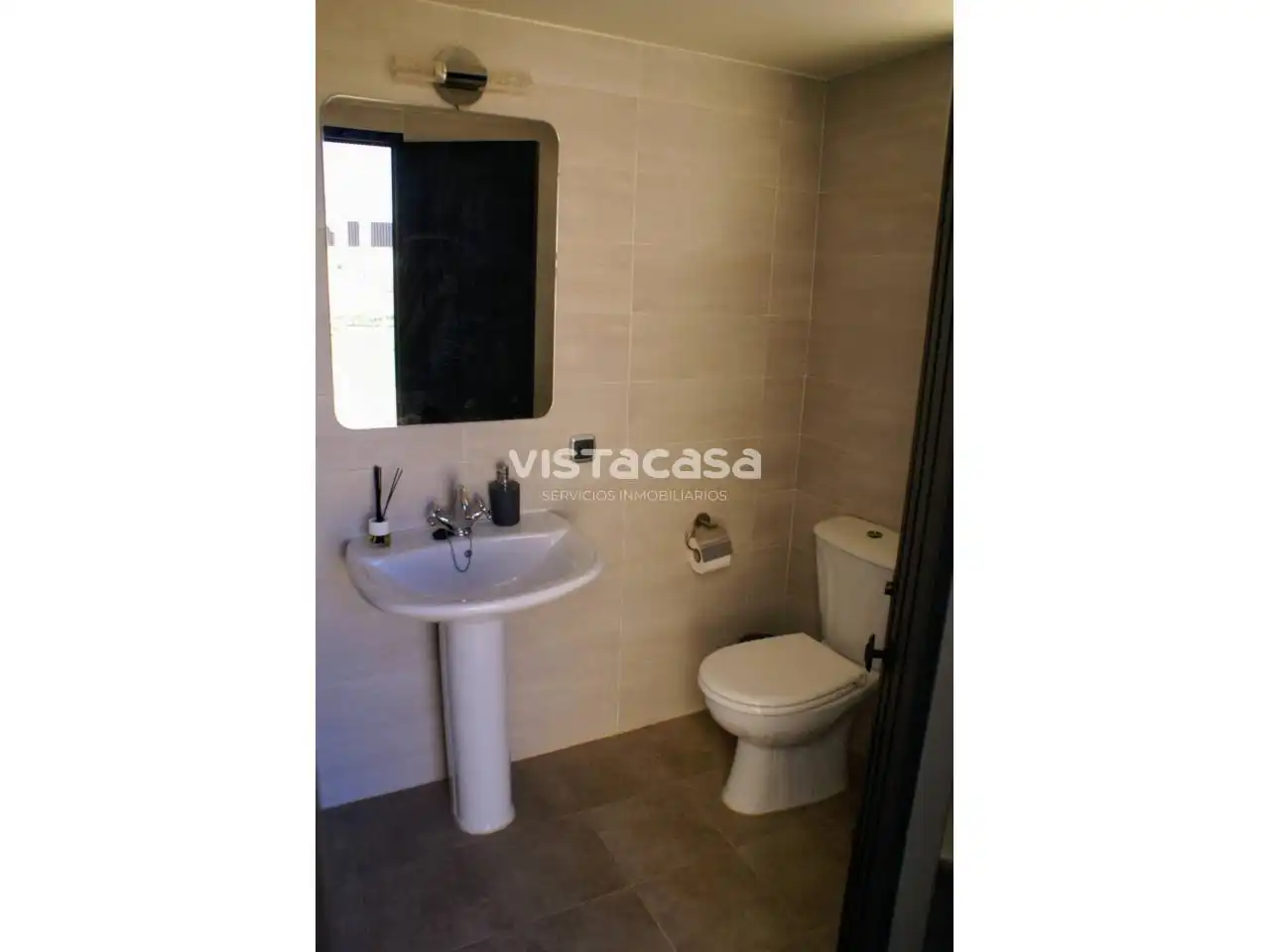 Baño de Casa o chalet en venta en Carmona con Aire acondicionado, Calefacción y Jardín privado