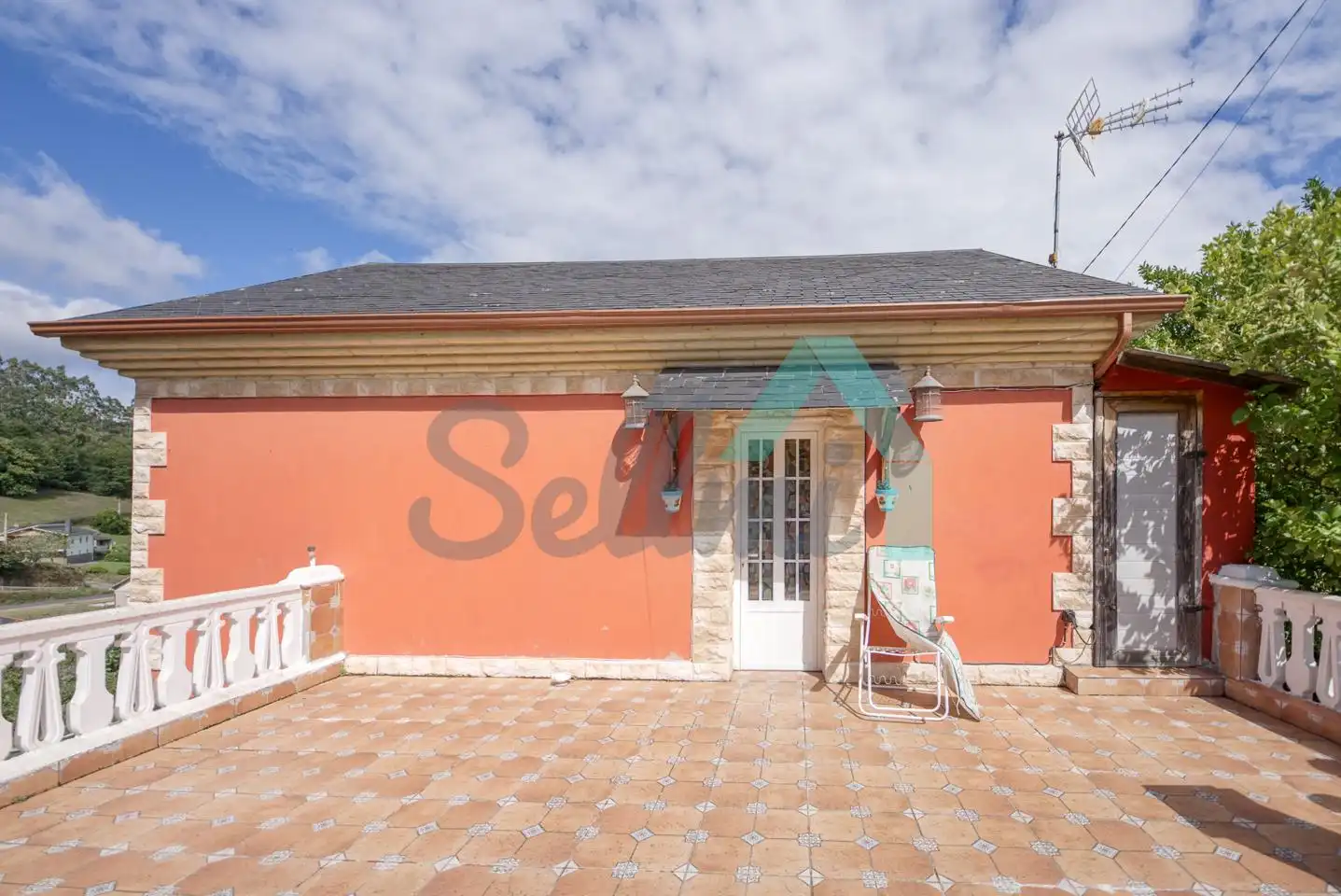 Exterior view of Houses for sale in Coaña  with Heating, Terrace and Furnished