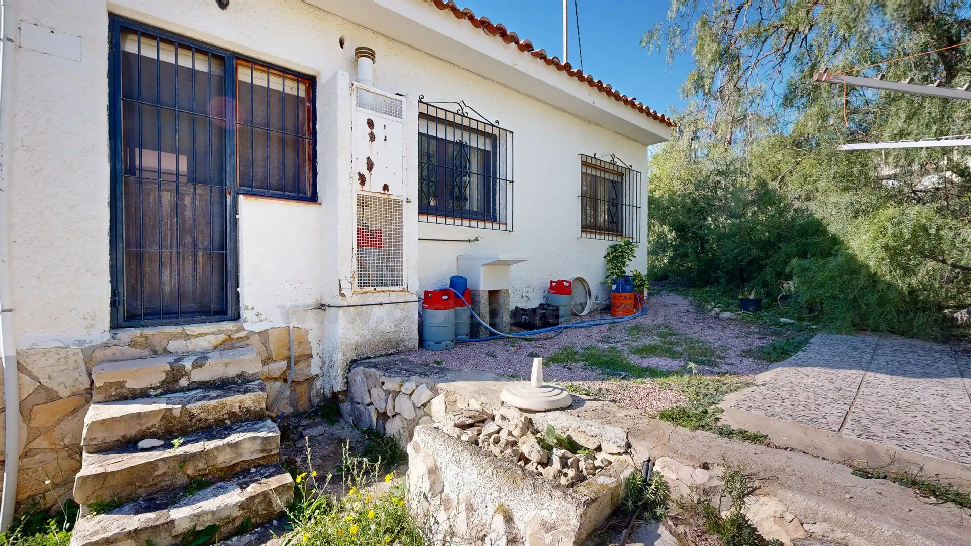 Exterior view of Houses for sale in El Campello  with Private garden, Terrace and Swimming Pool