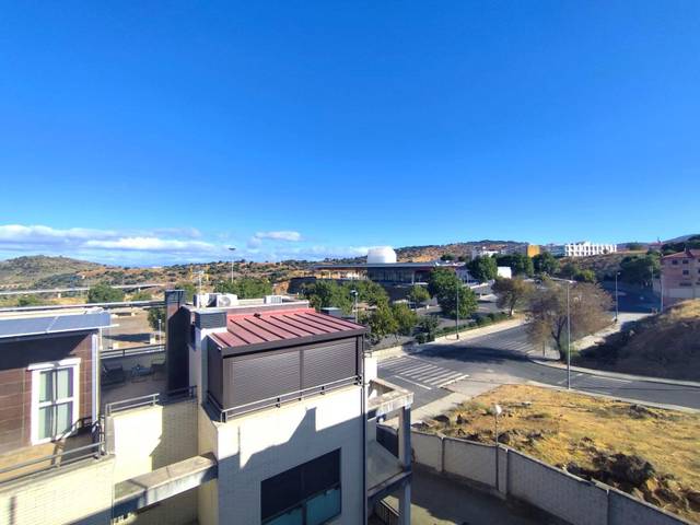 Casa adosada en Venta en Los Pinos - El Pilar