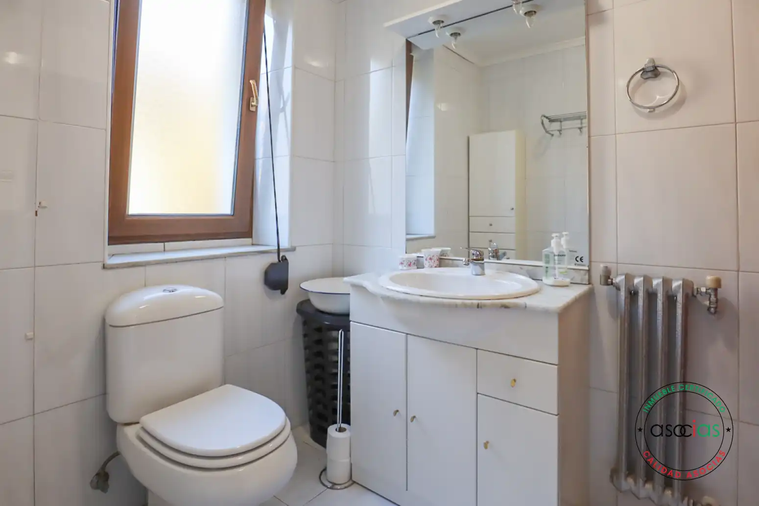 Baño de Casa o chalet en venta en Langreo con Calefacción, Trastero y Amueblado