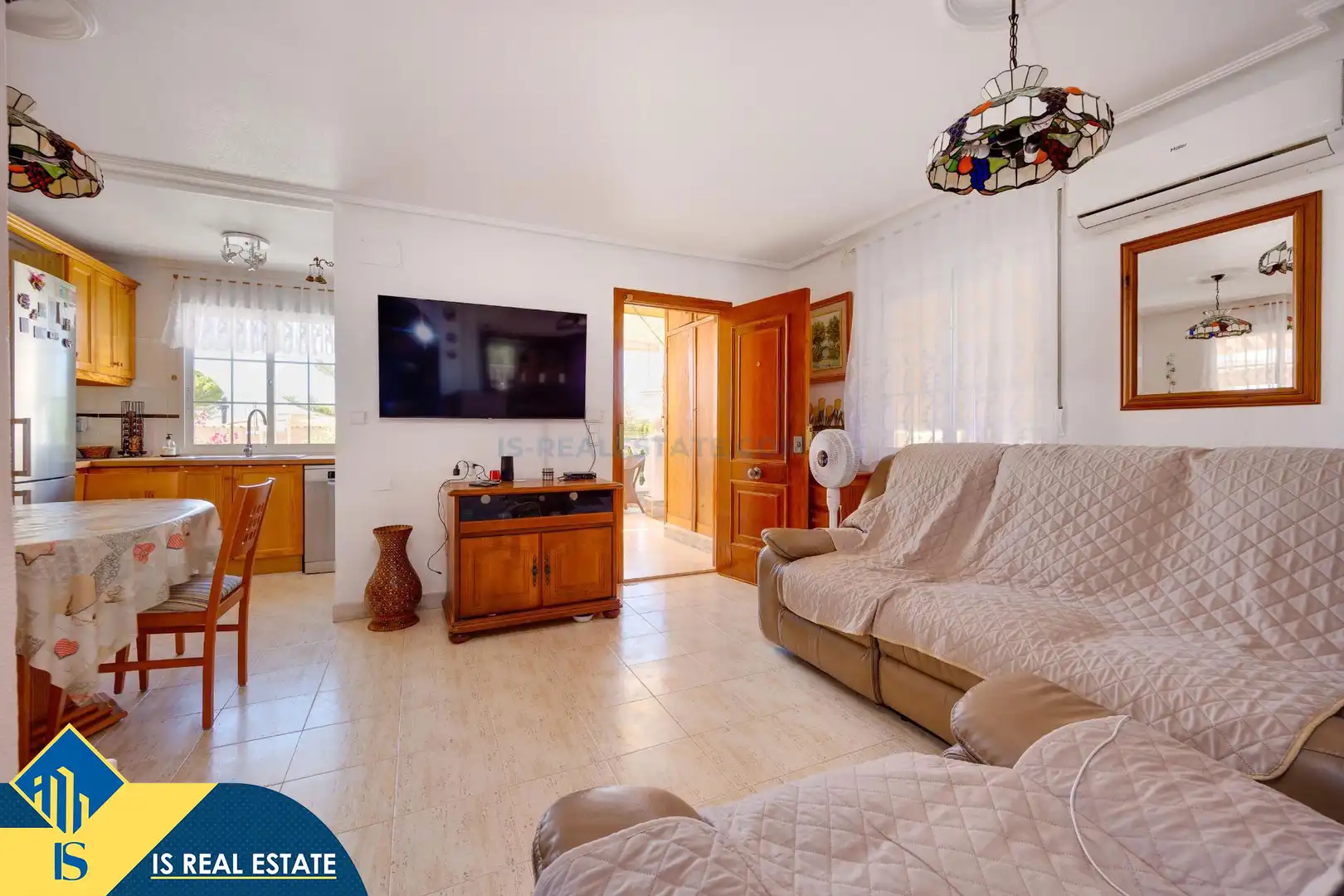Villa mit Pool zum Verkauf in Nueva Torrevieja - Aguas Nuevas, imagen 2