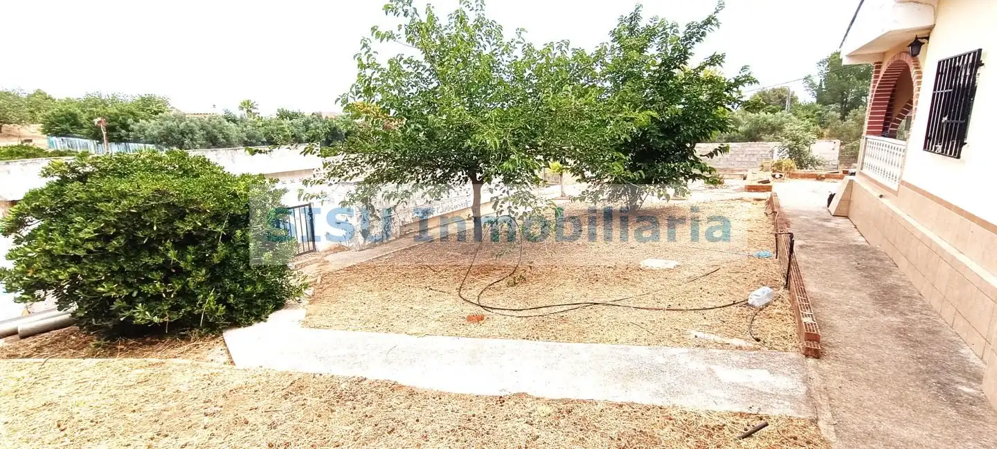 Finca rústica en venda en Pedralba amb Jardí privat, Terrassa i Piscina