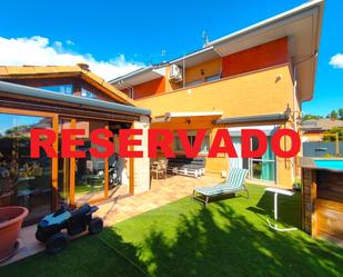 Garden of Single-family semi-detached for sale in Villalbilla  with Air Conditioner, Heating and Private garden