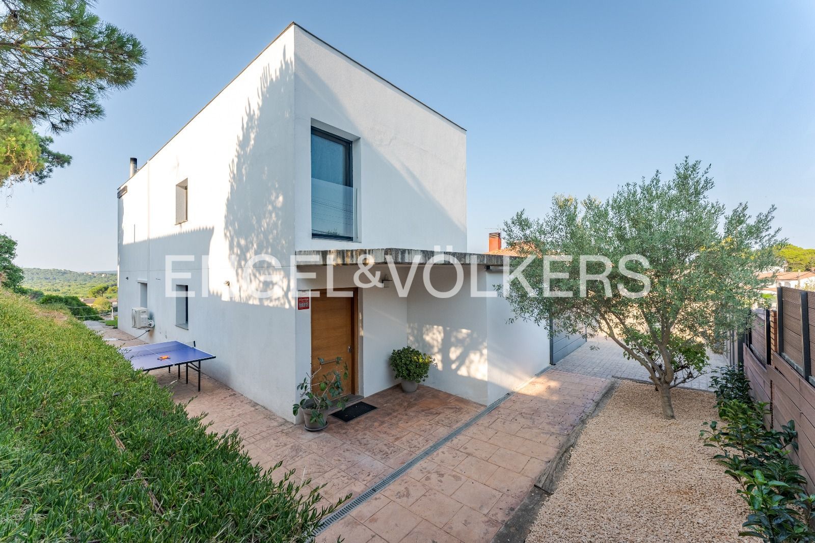 Vista exterior de Casa o xalet en venda en Tordera amb Aire condicionat, Calefacció i Jardí privat