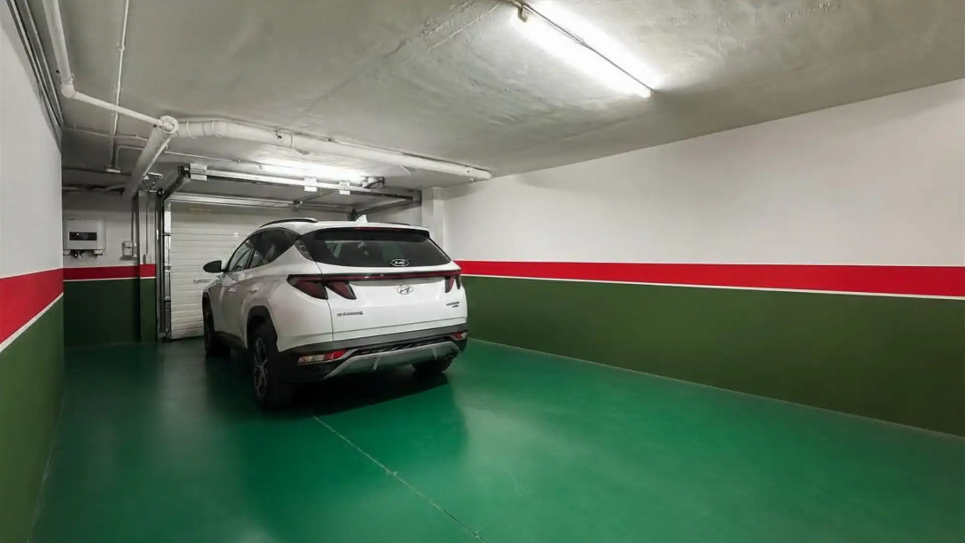 Parking de Casa adosada en venta en Mont-roig del Camp con Aire acondicionado, Jardín privado y Terraza