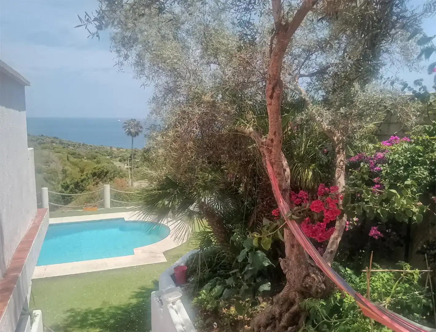 Jardí de Casa o xalet en venda en Algeciras amb Piscina i Balcó