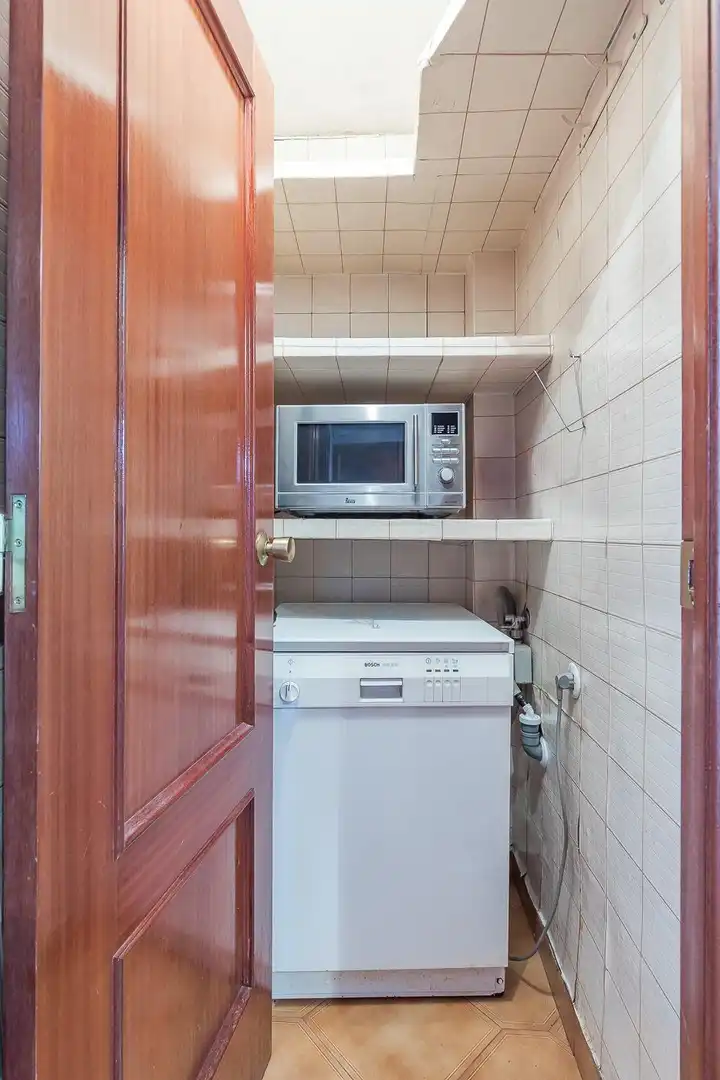 Kitchen of Flat for sale in Madrid  with Air Conditioner