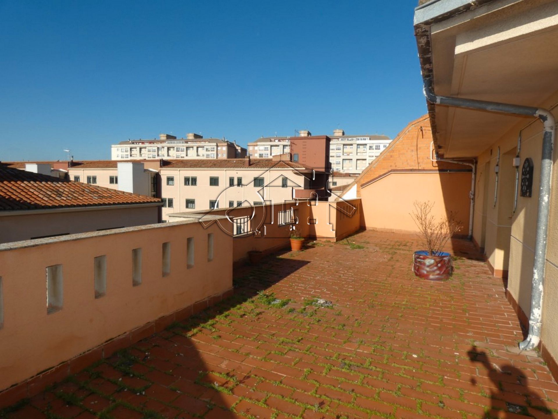 Terrassa de Àtic en venda en Zamora Capital  amb Calefacció, Jardí privat i Parquet