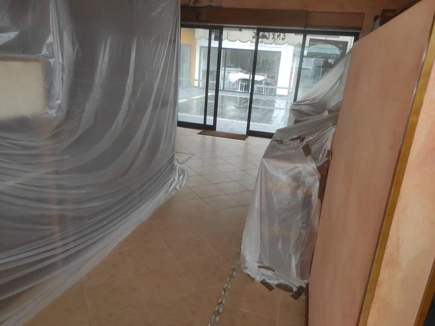 Local comercial en venda a O Grove, imagen 2