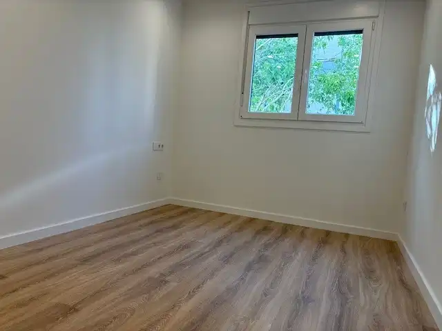 Wohnung zur Miete in Carrer Ripollès, Lledoner
