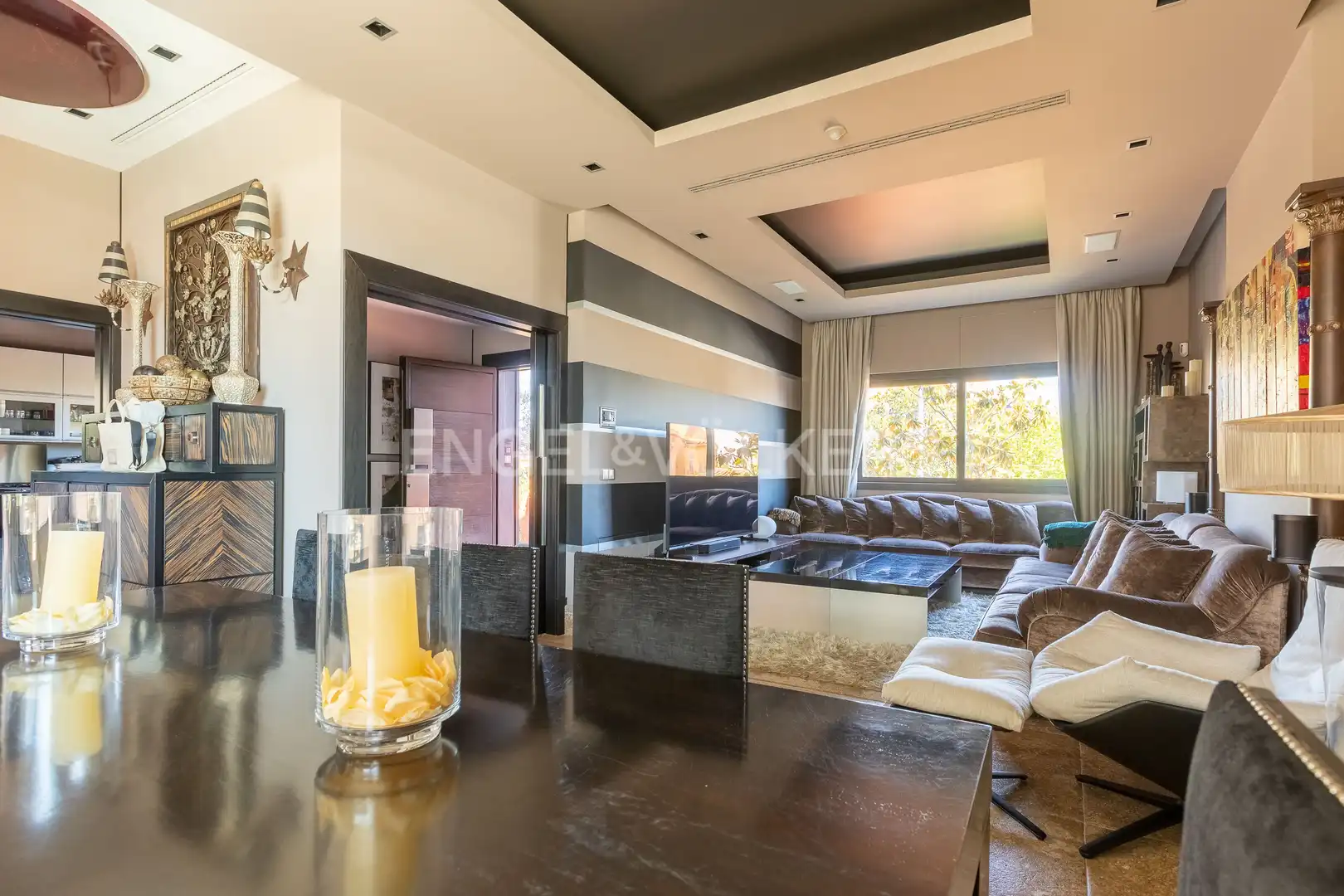 Sala d'estar de Finca rústica en venda en Dos Hermanas amb Aire condicionat, Calefacció i Jardí privat