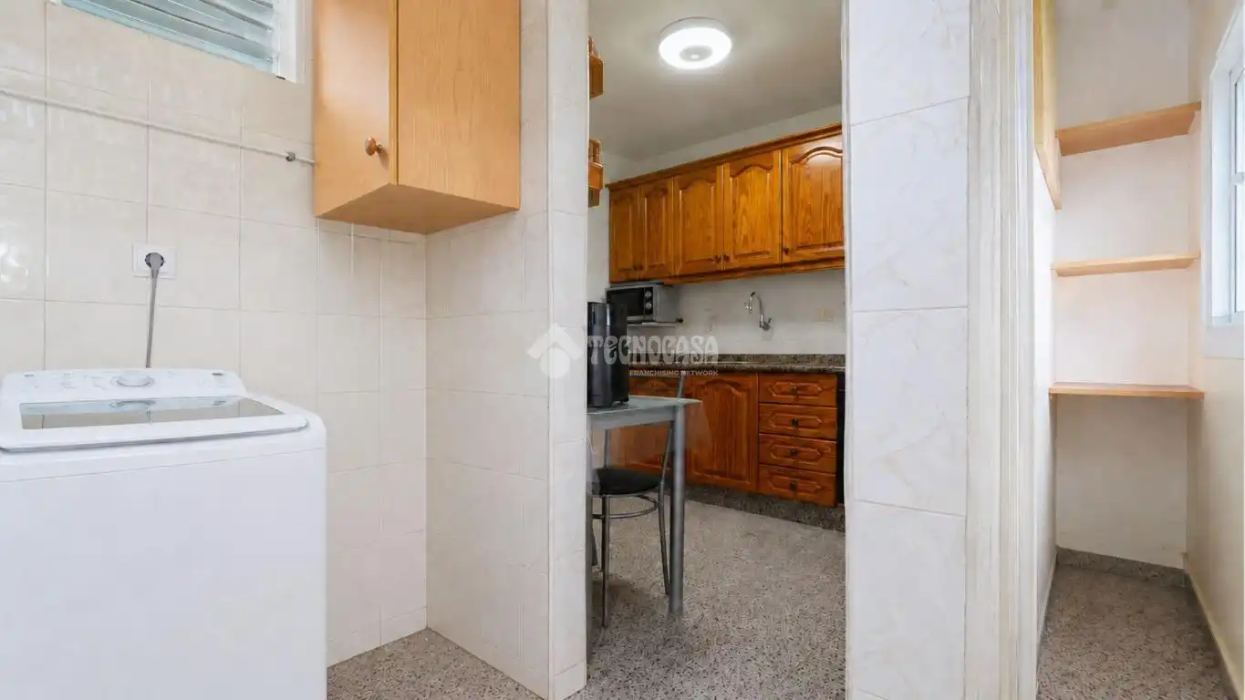 Kitchen of Flat for sale in Santa Cruz de Tenerife