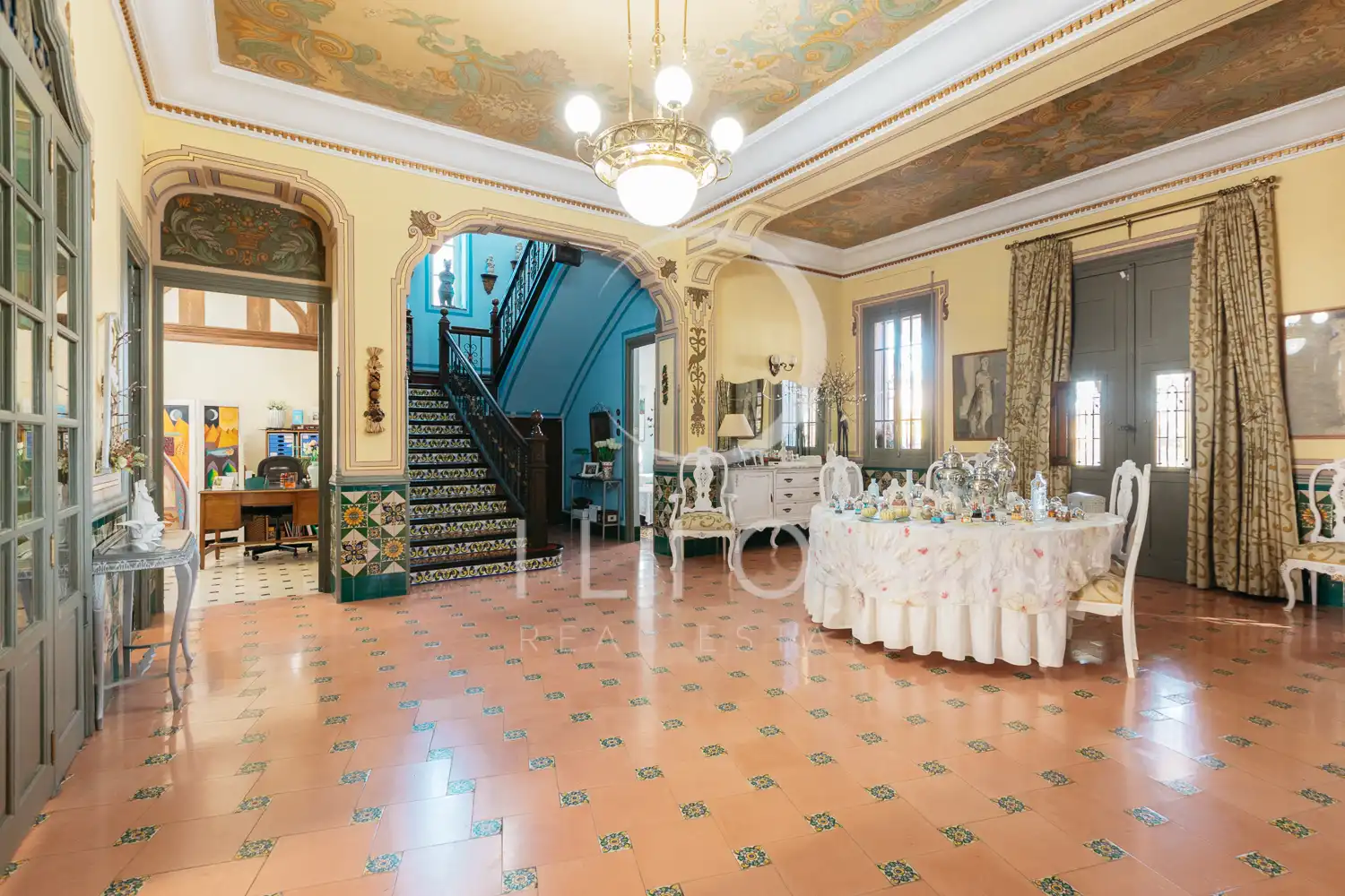 Villa mit Pool zum Verkauf in Avenida Pérez Galdós