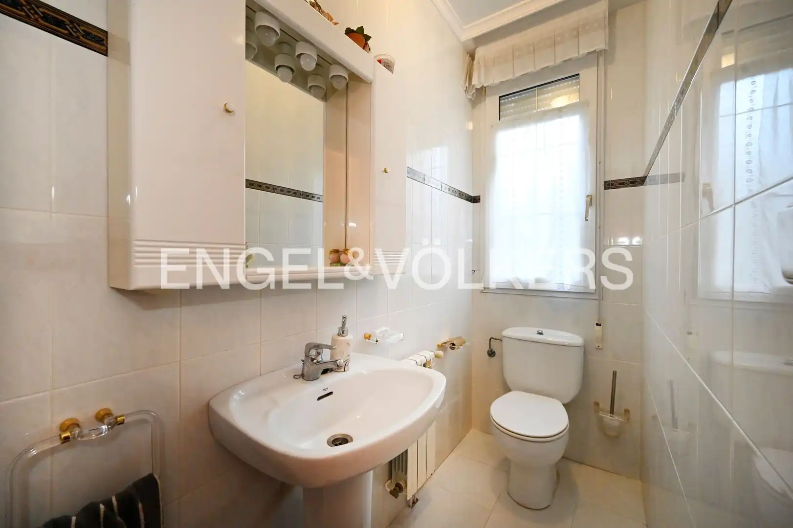 Baño de Casa o chalet en venta en Santander con Calefacción, Jardín privado y Parquet