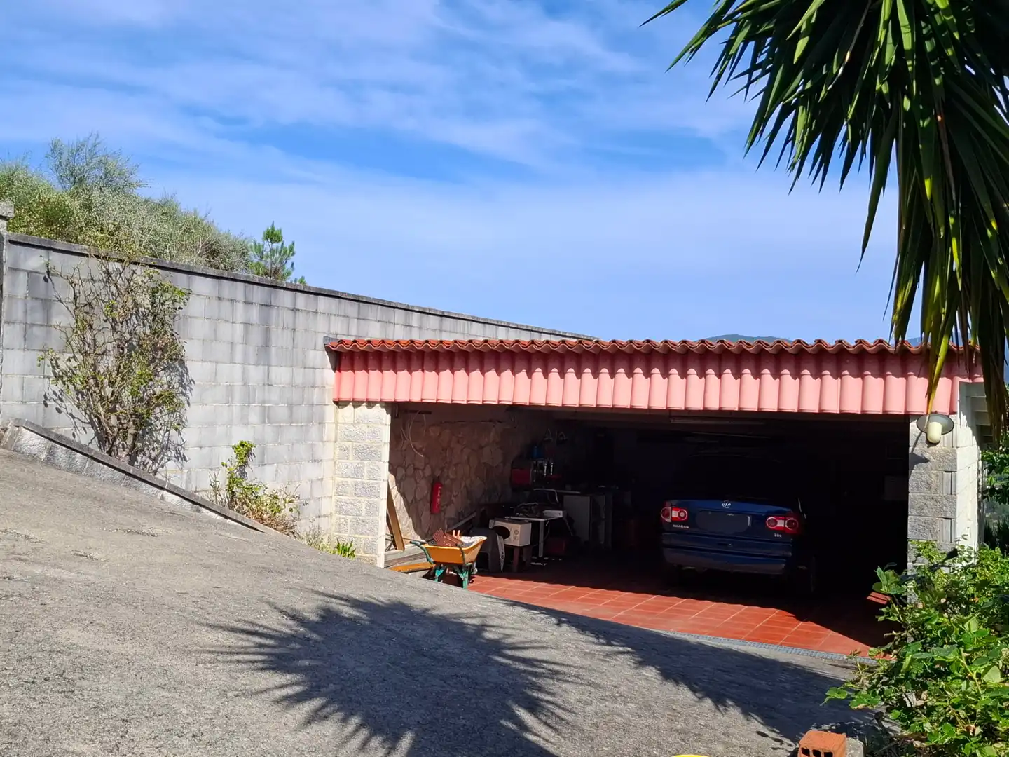 Aparcament de Casa o xalet en venda en As Neves   amb Calefacció, Jardí privat i Terrassa