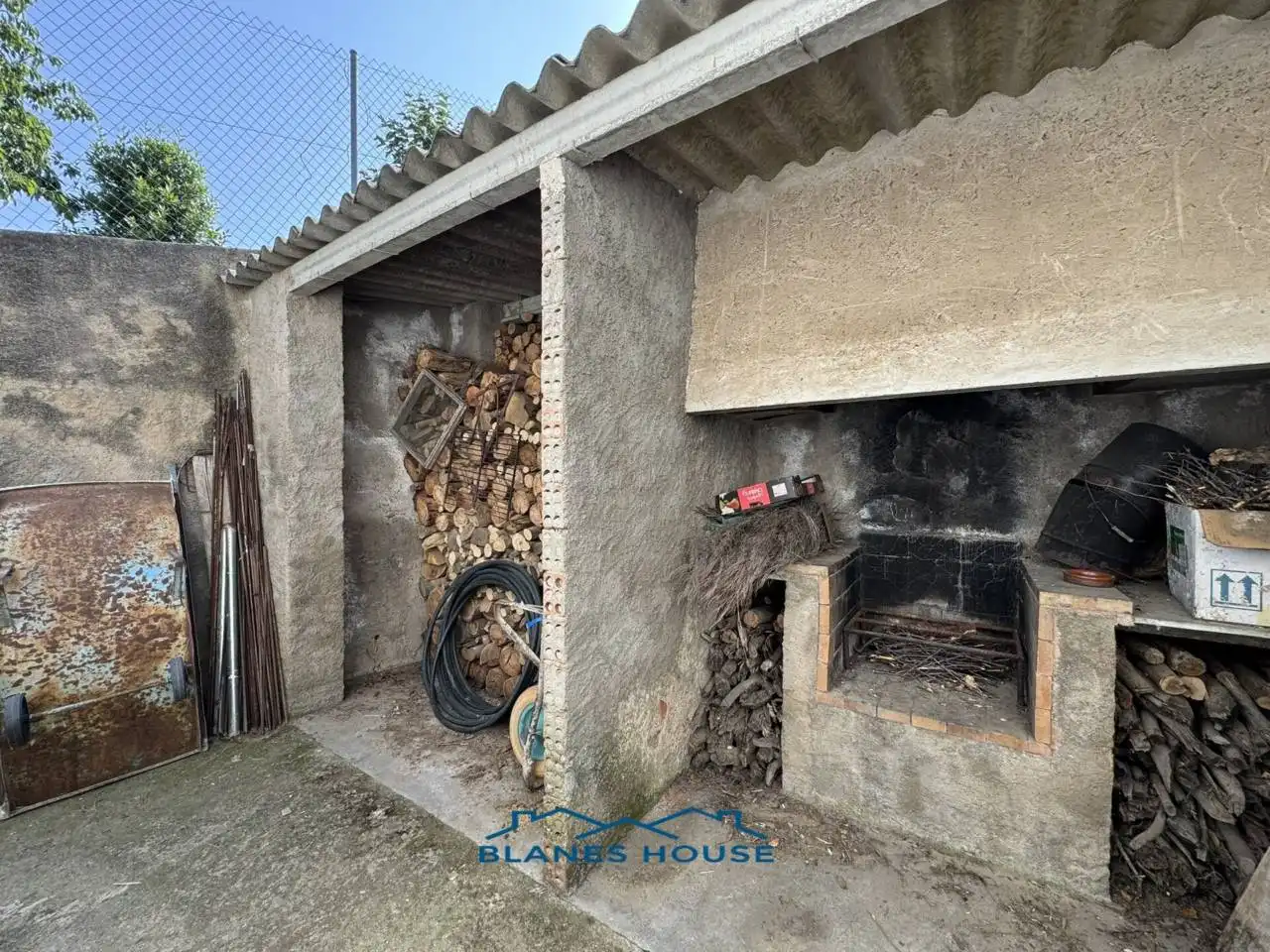Vista exterior de Casa o xalet en venda en Riudarenes amb Jardí privat i Terrassa