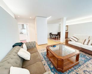 Sala d'estar de Estudi en venda en Vitoria - Gasteiz amb Calefacció, Terrassa i Traster