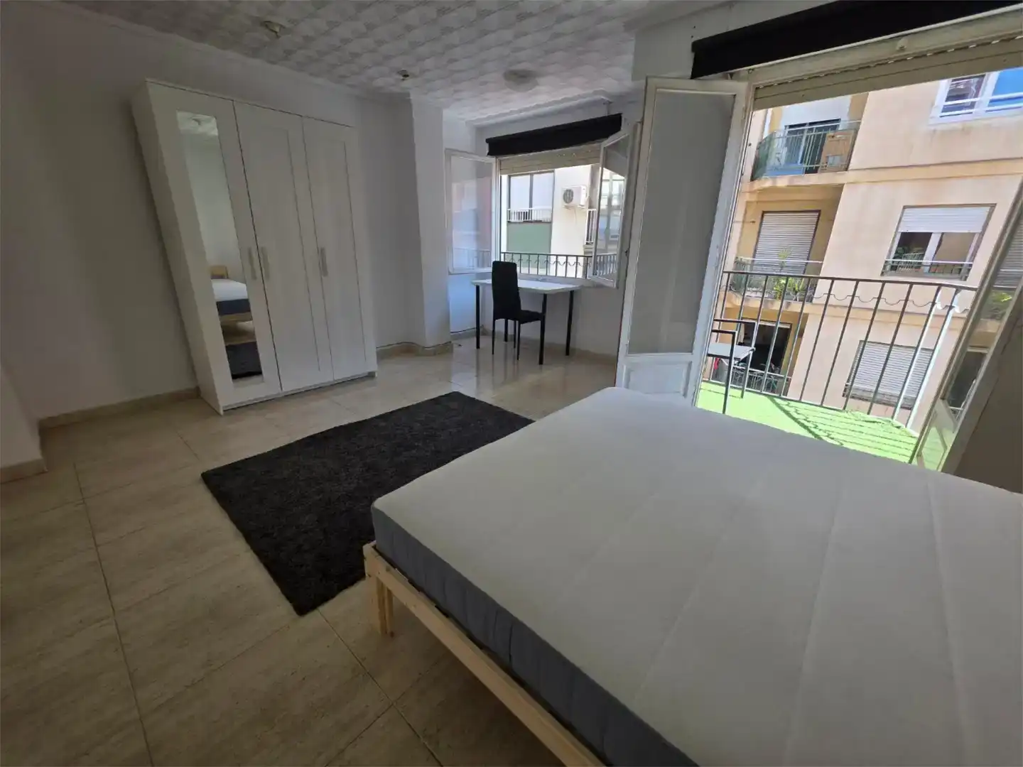Bedroom of Flat for rent in Elche ciudad