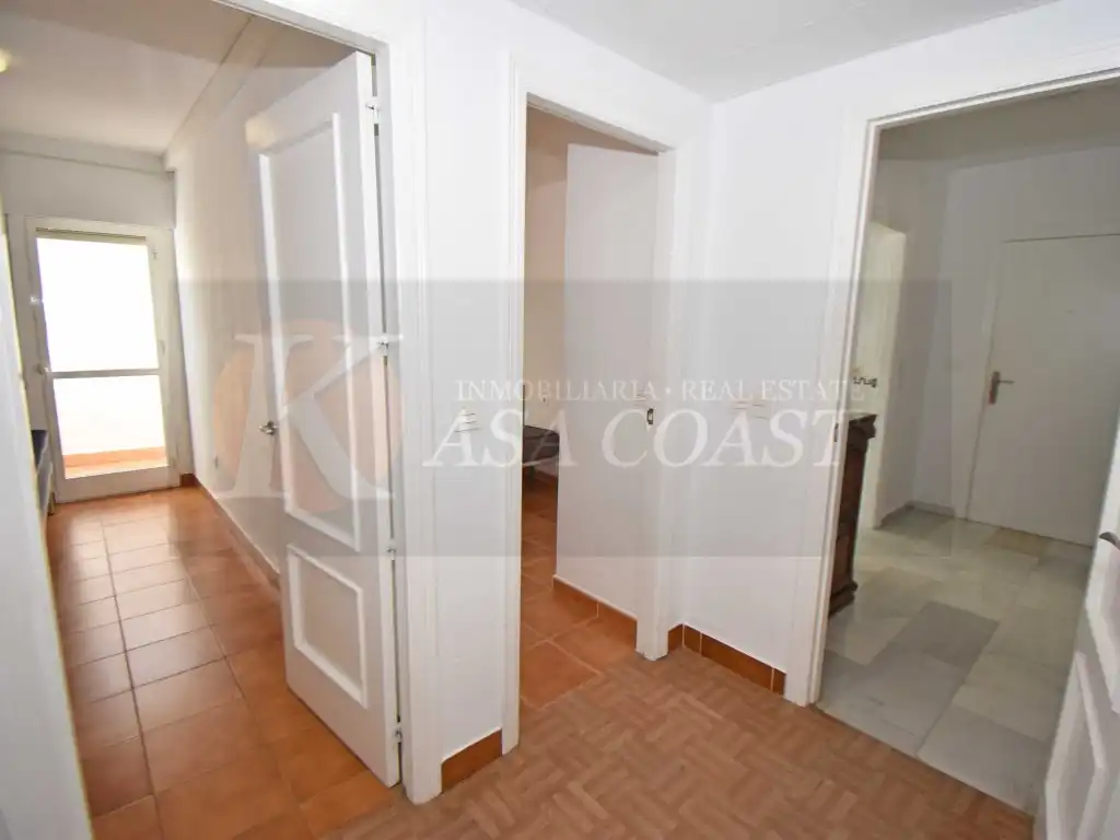 Flat with terrace for sale in Puerto Deportivo, imagen 12