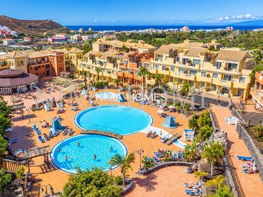 Apartament amb balcó en venda a Los Cristianos