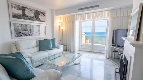 Foto 2 de Casa o chalet en venta en Puerto de Estepona, Estepona