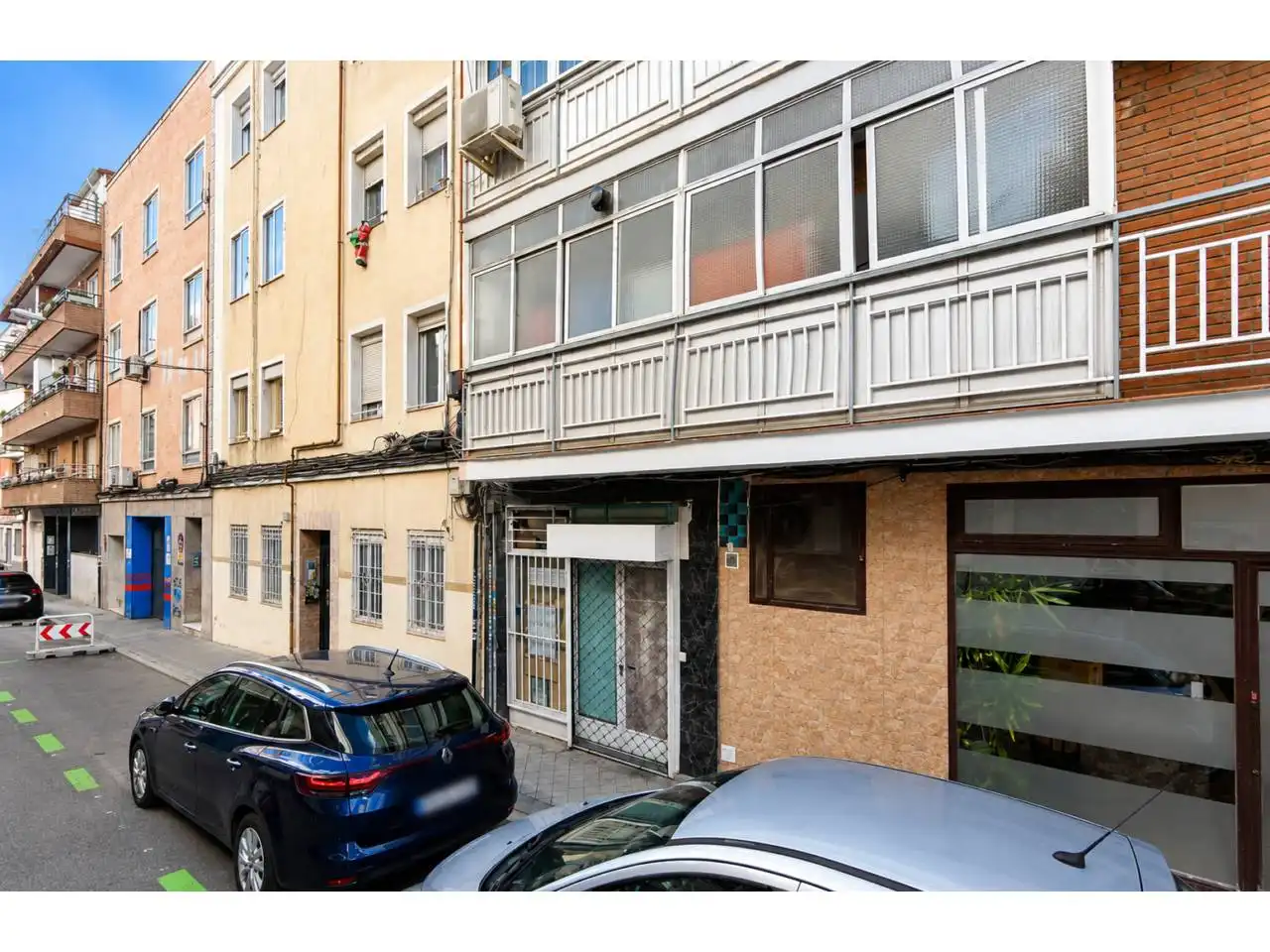 Außenansicht von Wohnung zum Verkauf in Madrid