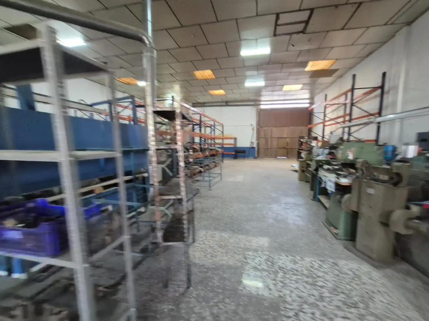 Nave industrial en venta en Elda