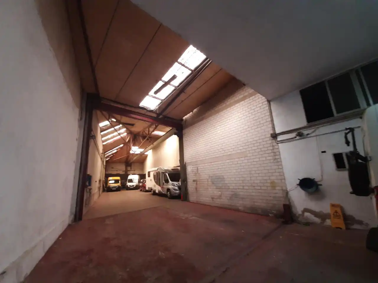 Parking de Nave industrial de alquiler en Villaquilambre