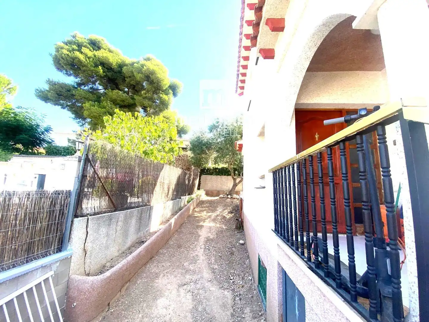 Jardí de Casa o xalet en venda en Cunit amb Jardí privat, Terrassa i Traster
