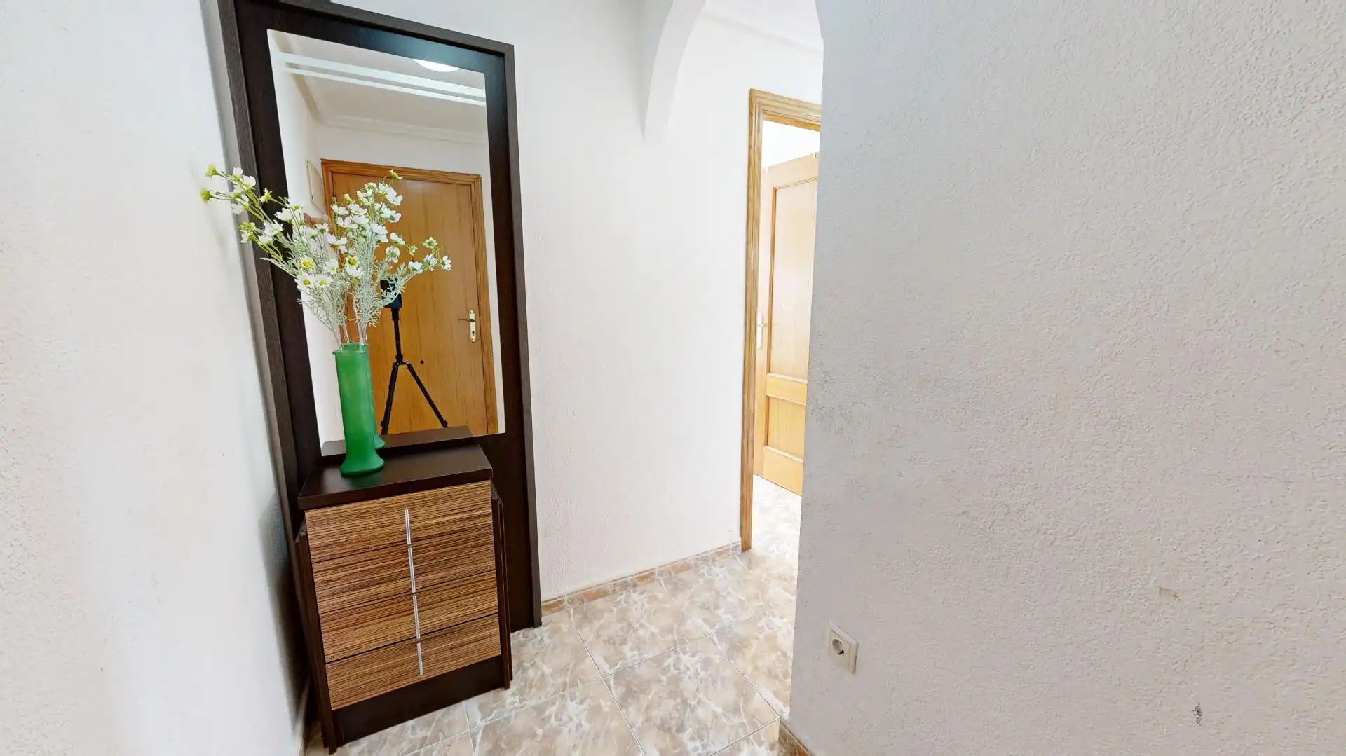 Apartamento en venta en Torrevieja con Amueblado, Balcón y Piscina comunitaria