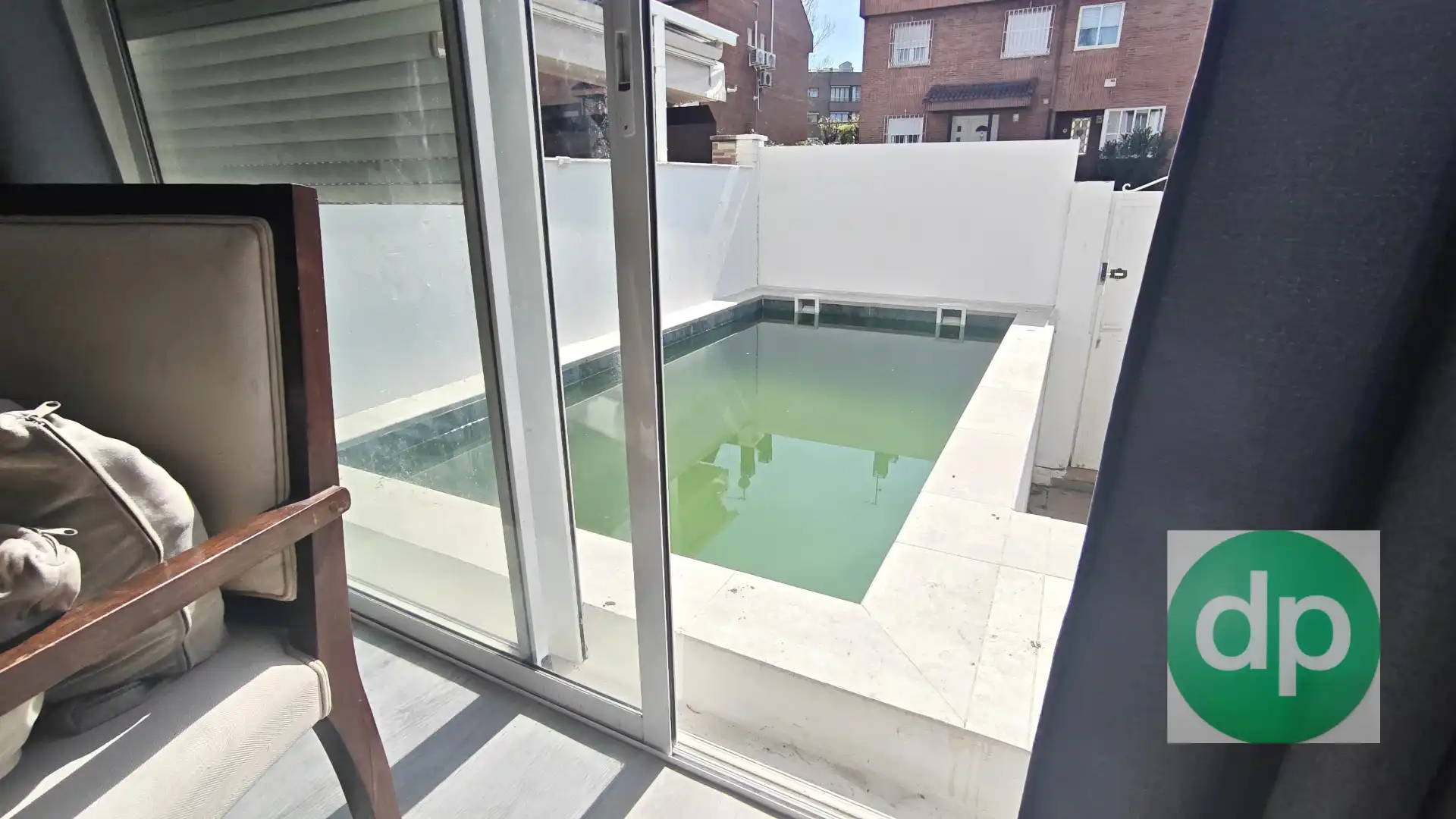 Swimming pool of Detached homes for sale in Pozuelo de Alarcón  with Air Conditioner and Heating