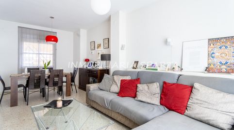 Foto 3 de Casa adosada en venta en Calle Clarín, 7, Bollullos de la Mitación, Sevilla