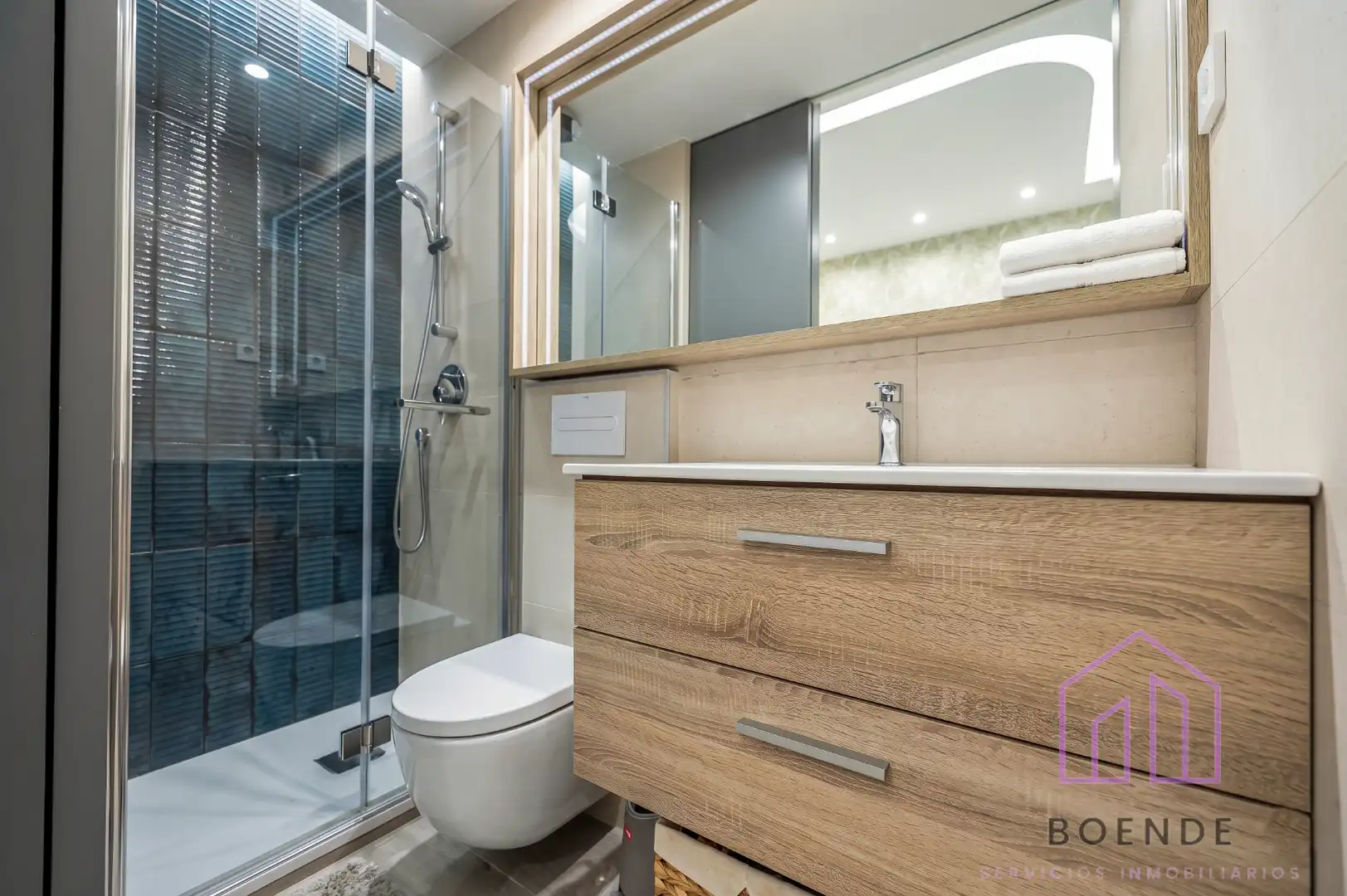 Baño de Piso en venta en Madrid con Aire acondicionado, Calefacción y Parquet