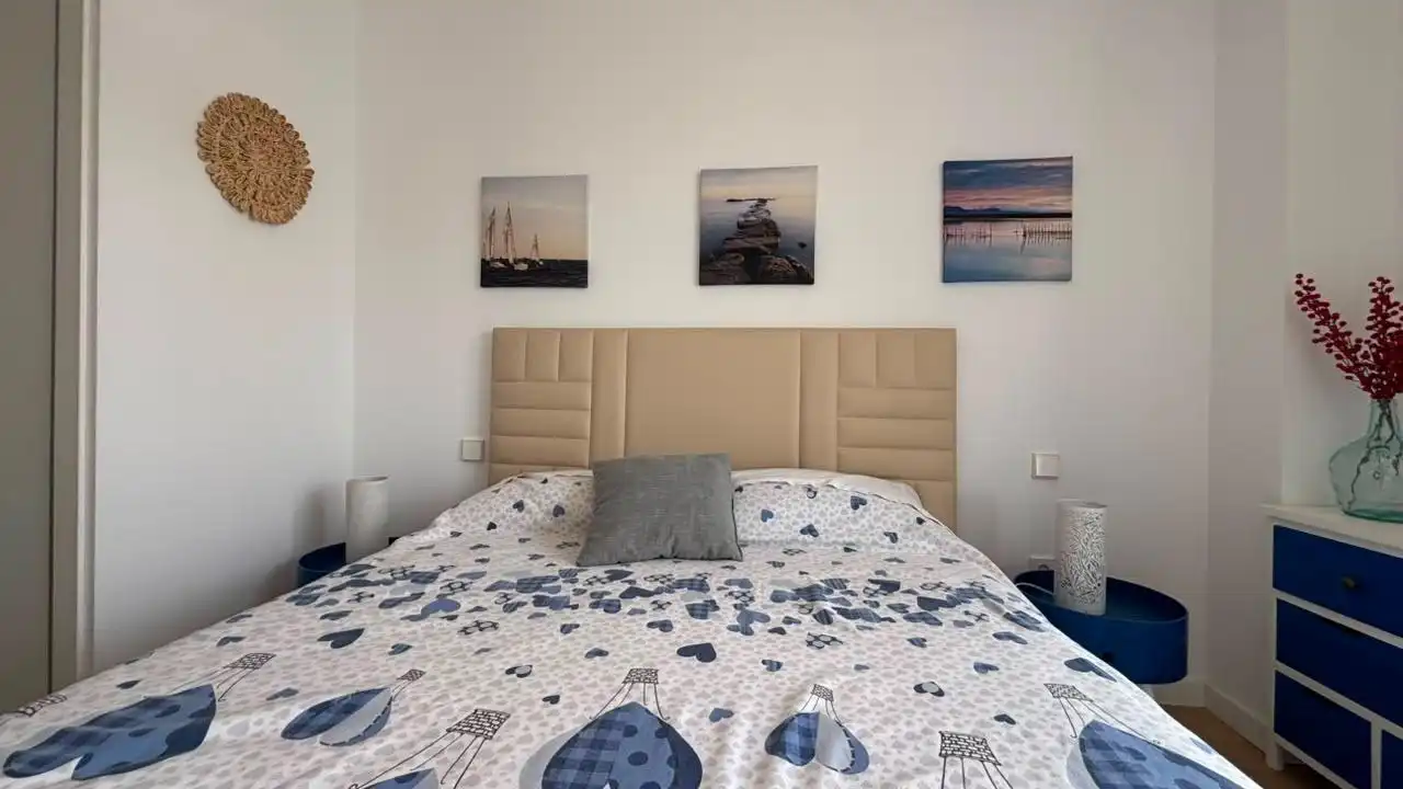 Schlafzimmer von Dachboden zur Miete in Villajoyosa / La Vila Joiosa mit Klimaanlage, Terrasse und Möbliert