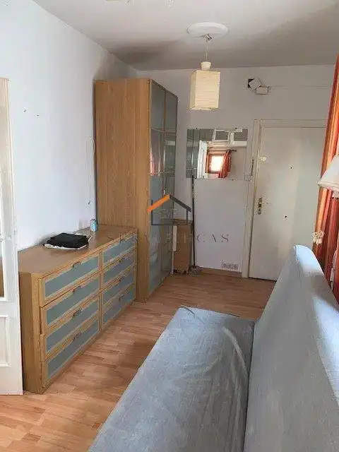 Habitación de Estudio en venta en Madrid con Aire acondicionado, Calefacción y Amueblado