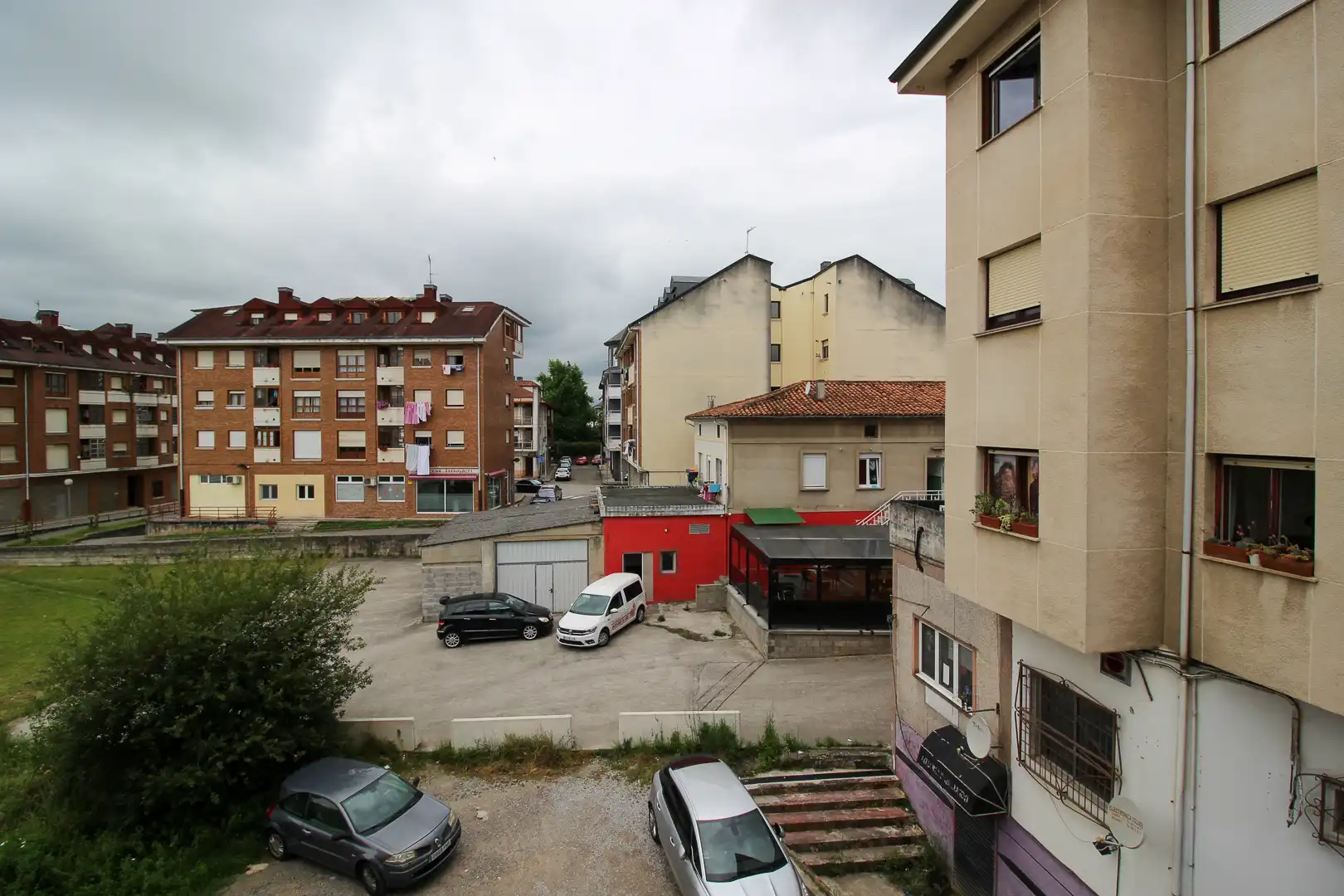 Parking of Flat for sale in Santa María de Cayón  with Heating, Parquet flooring and Furnished
