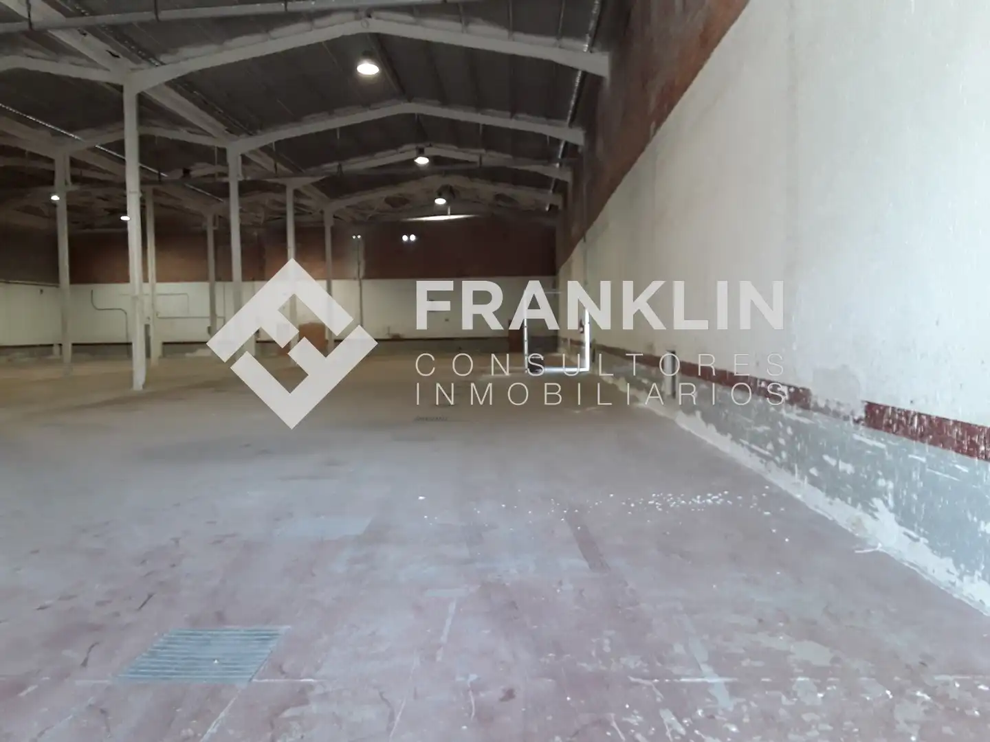 Fabrikhallen zur Miete in La Garriga
