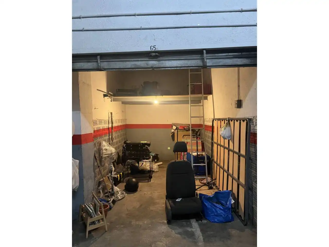 Garage zum Verkauf in Montornès del Vallès