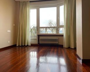 Bedroom of Flat to rent in Vigo   with Heating and Balcony