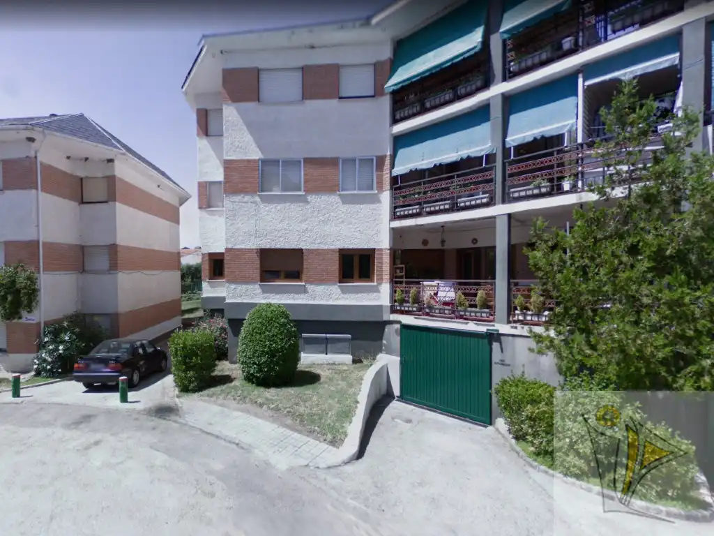 Exterior view of Garage for sale in Collado Mediano