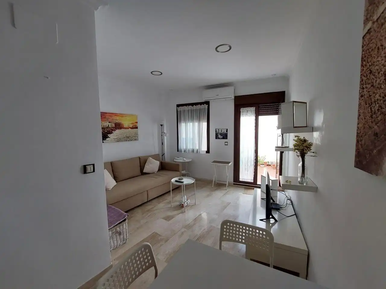Sala d'estar de Apartament en venda en Cádiz amb Aire condicionat