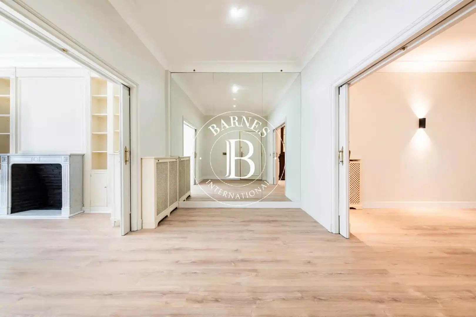 Flat for rent in Madrid  with Air Conditioner, Heating and Storage room