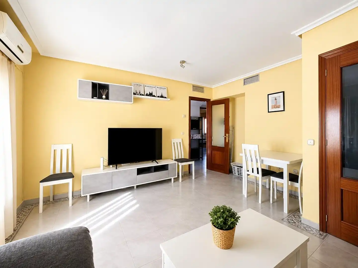 Living room of Attic for sale in Plasencia  with Heating, Terrace and Storage room