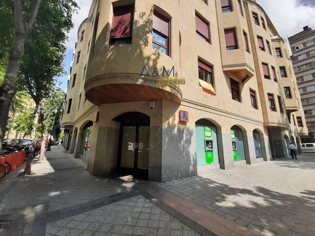 Local comercial en Alquiler en Plaza San Miguel en San Pablo - San Nicolás