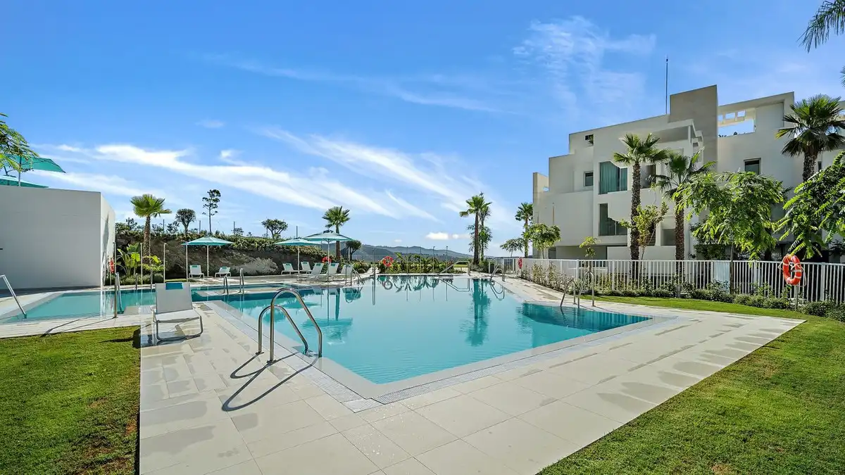 Piscina de Piso en venta en Marbella con Terraza y Piscina